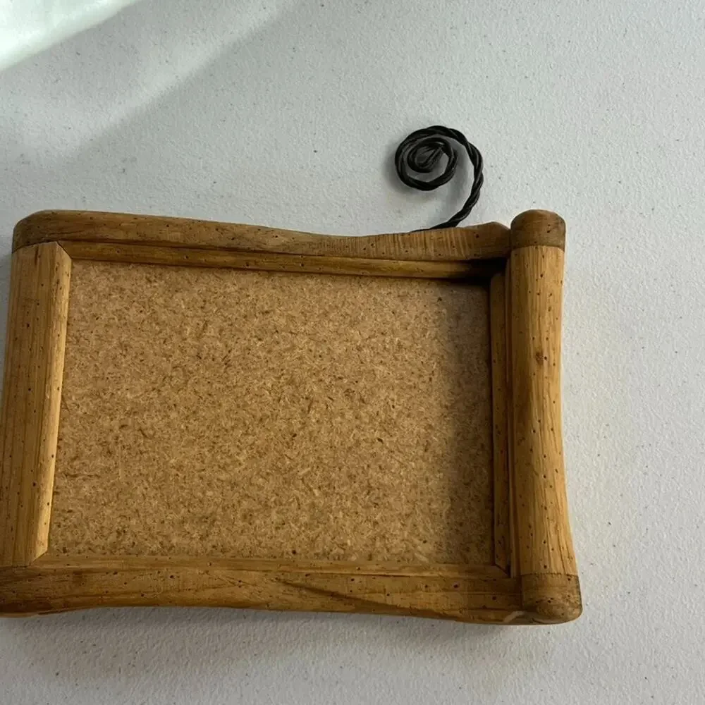 Wood Cork Frame 8.5